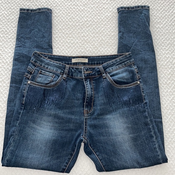 JEWELLY Stretch Jeans w/Sequins. Size S/36 (fits sz 6) - Picture 3 of 10